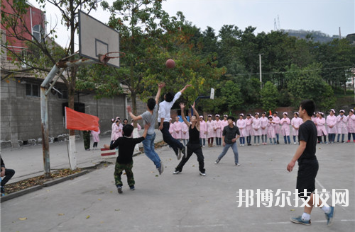 重慶萬(wàn)州電子信息工程學(xué)校地址在哪里