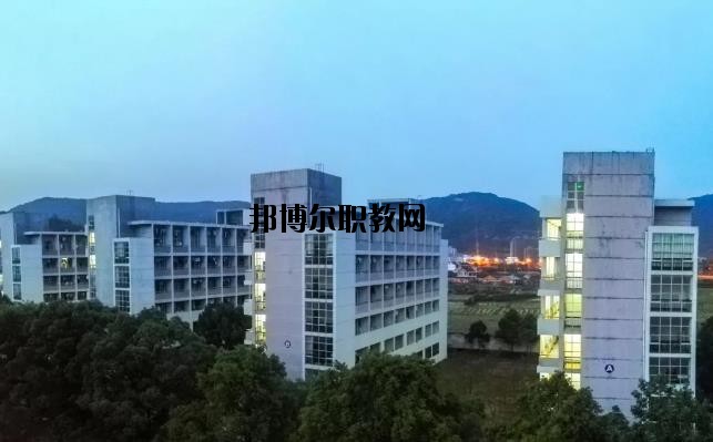 平陽縣職業中等專業學校怎么樣，好不好