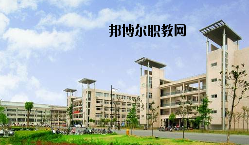 新市職業高級中學學校地址在哪里