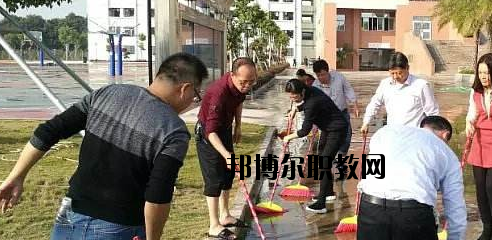 石家莊萬搏中等專業學校網站網址