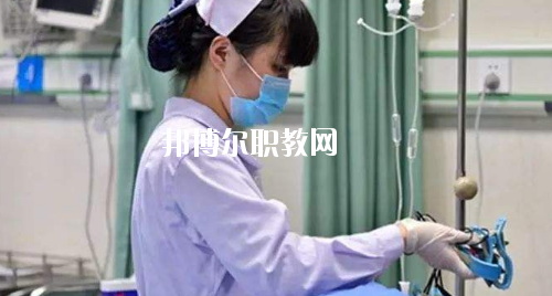 貴州2020年女生上衛校學什么好