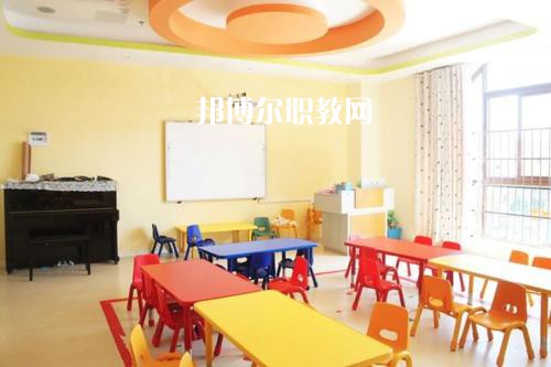 成都2021年初中生可以去讀什么幼師學校