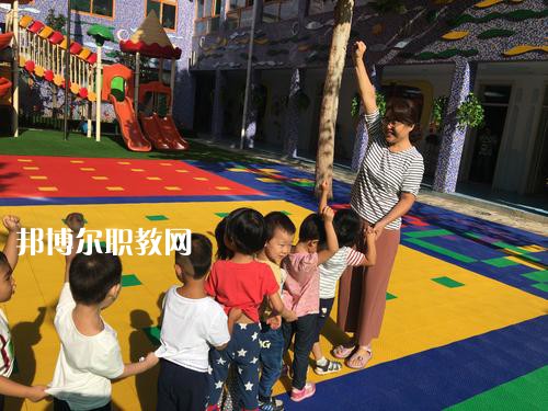 成都2021年初中生可以讀的幼師學校