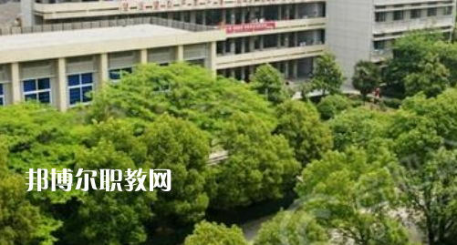 合肥2021年初中生能學鐵路學校嗎