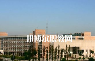 四川大學附設華西衛生學校2022年地址在哪里