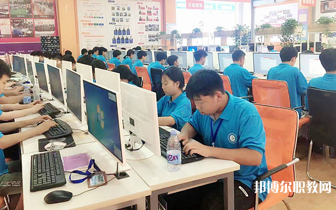 貴陽市新華電腦中等職業(yè)學校怎么樣、好不好