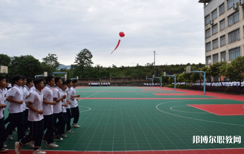 2024靈川縣職業中等專業學校招生計劃 招生人數是多少(附要求、條件、對象)