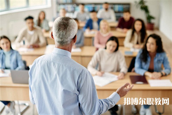 貴州哪里的中職學校能讀公路施工與養護專業